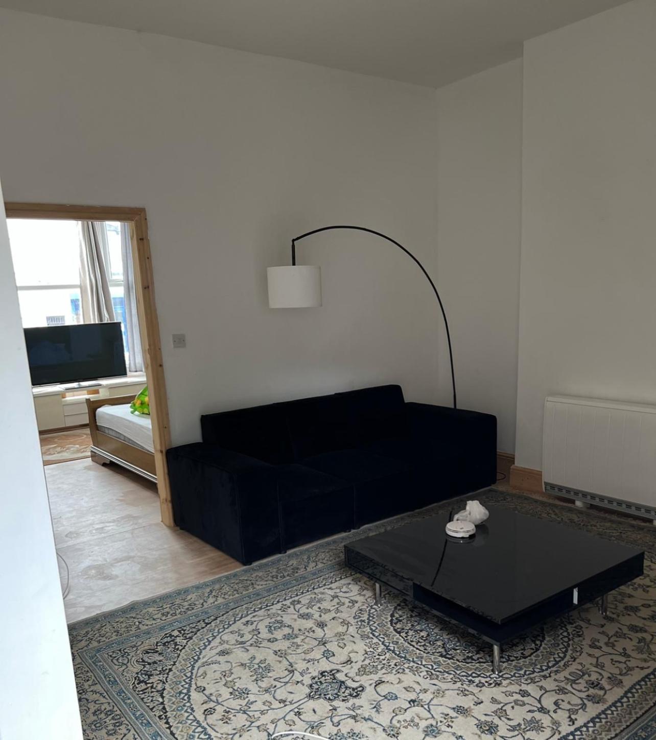 New Flat, Own Bathroom, Sitting Room & Large Bedroom - Walsall Bescot Luaran gambar